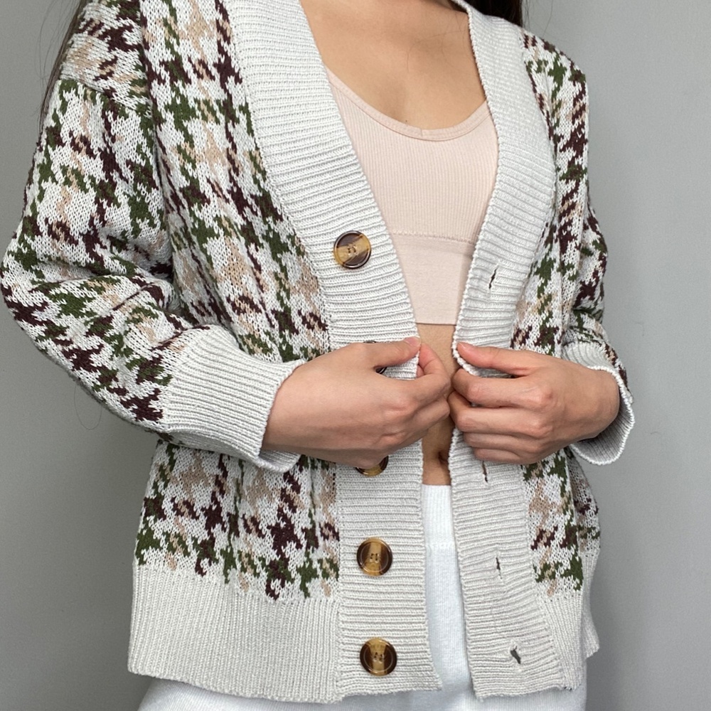 Women V-Neck Long Sleeve Button Front Cardigan Sweater